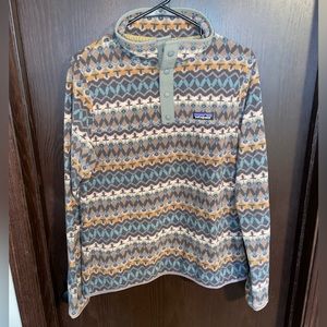 Patagonia sweater - M